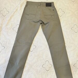 Mavi pants 30x34 Zach straight leg